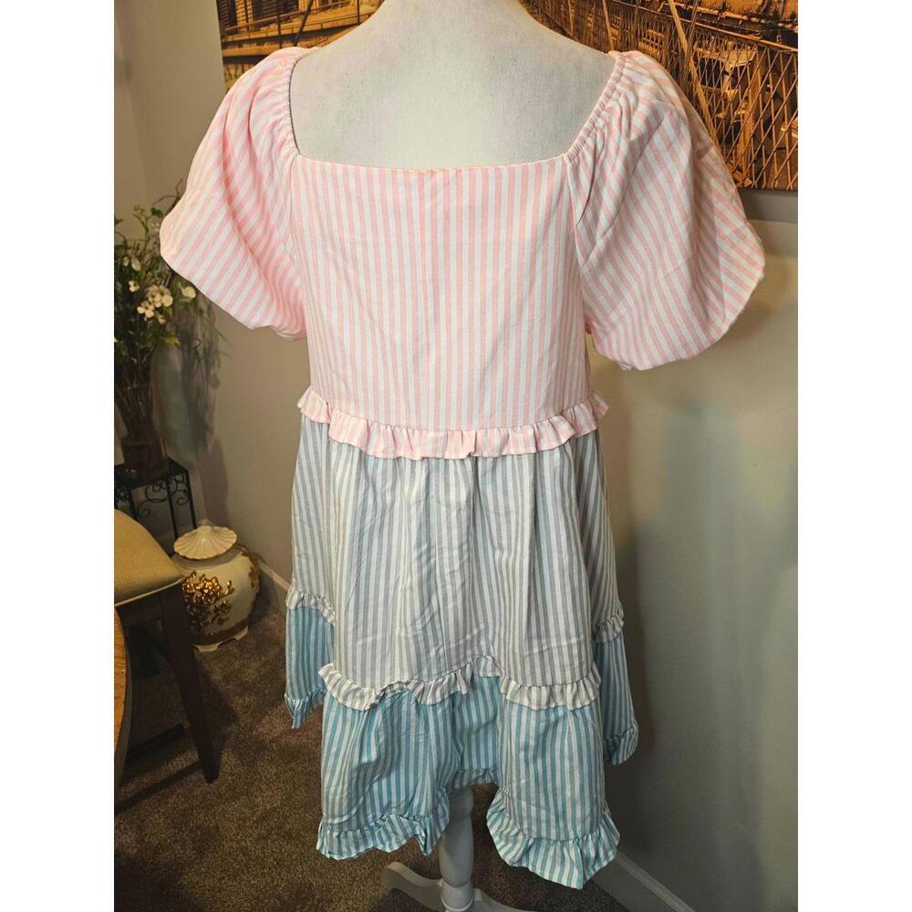 BiBi Oversized Striped Puff Sleeve Tiered Dress - Picture 2 of 9